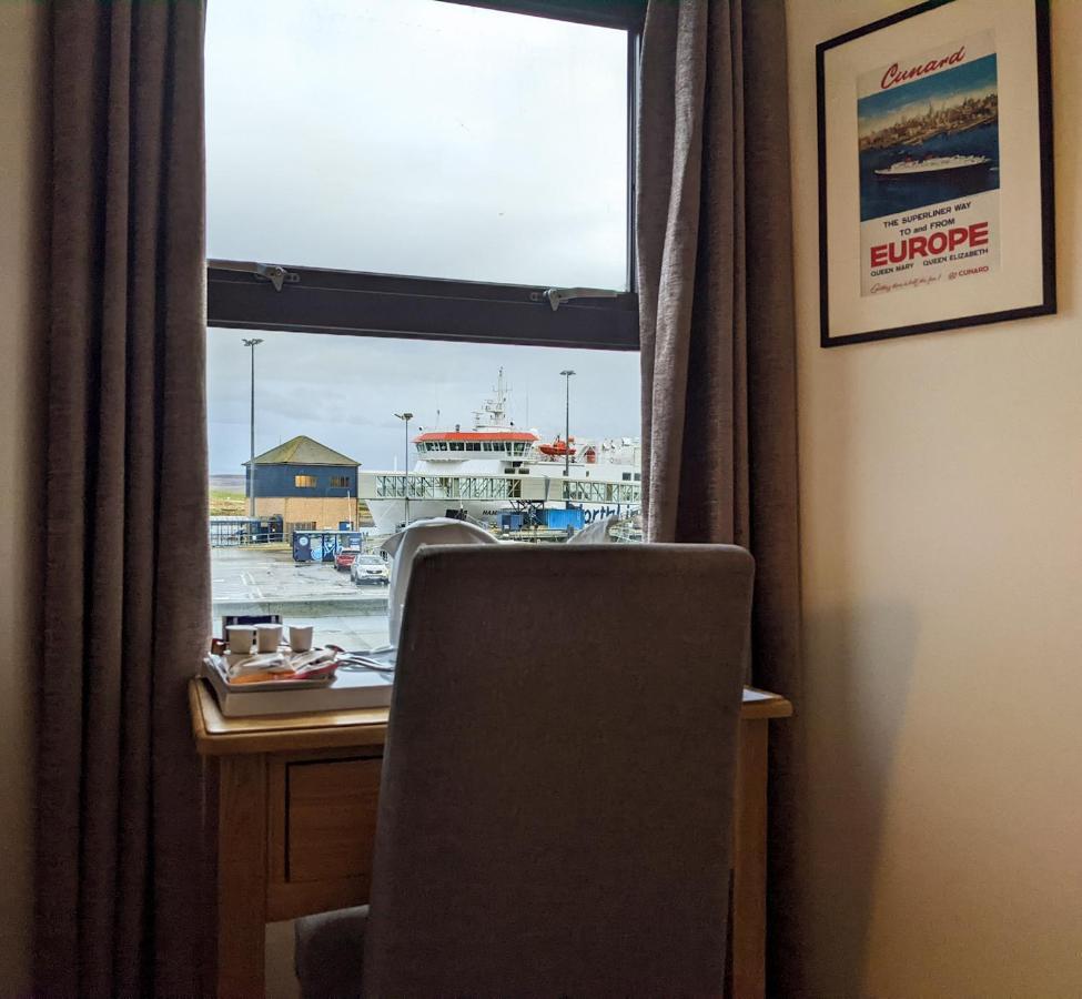 Ferry Inn 斯特罗姆内斯 外观 照片